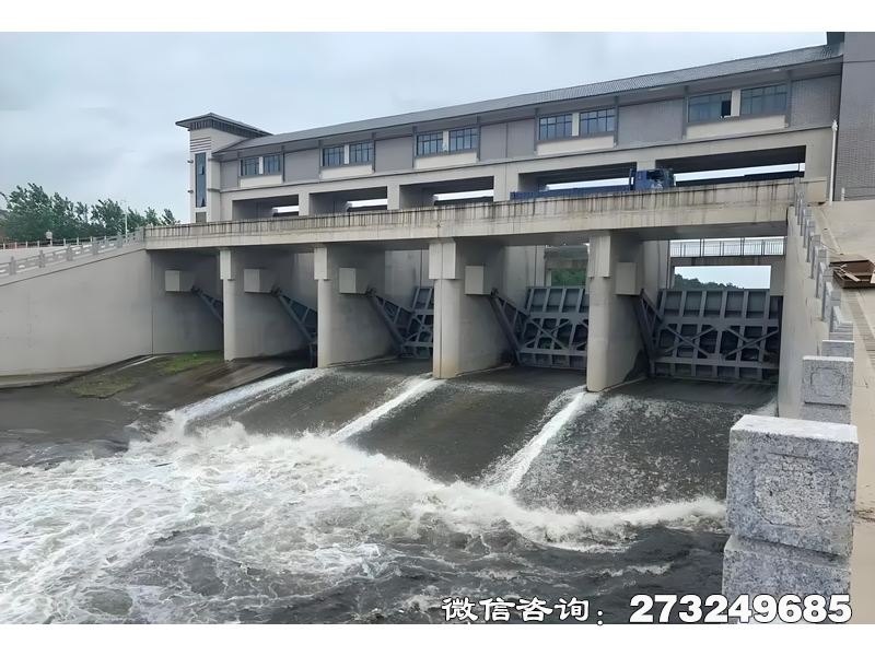 甘孜县调蓄泵站闸门