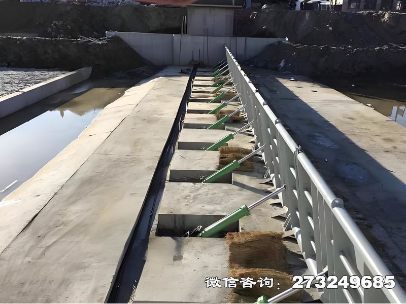 乌恰县河道防洪钢坝