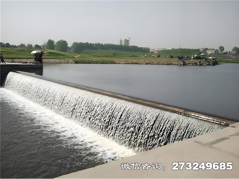 婺城水库溢洪道钢坝